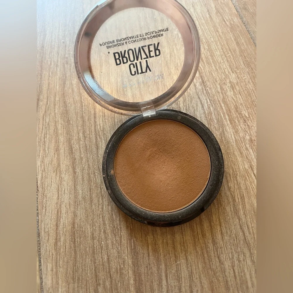 Maybelline city bronzer & contour powder